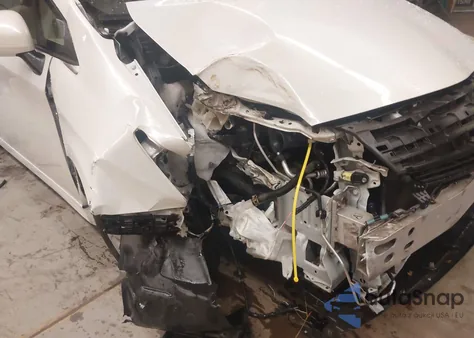 2014 Toyota Prius Two из США, поврежденный, VIN JTDKN3DU9E1764391